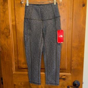 The North Face Motivation Crop Pocket Tight Gray S